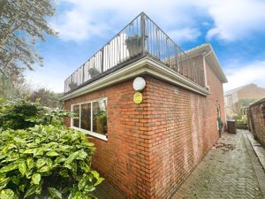 Side Garden- click for photo gallery